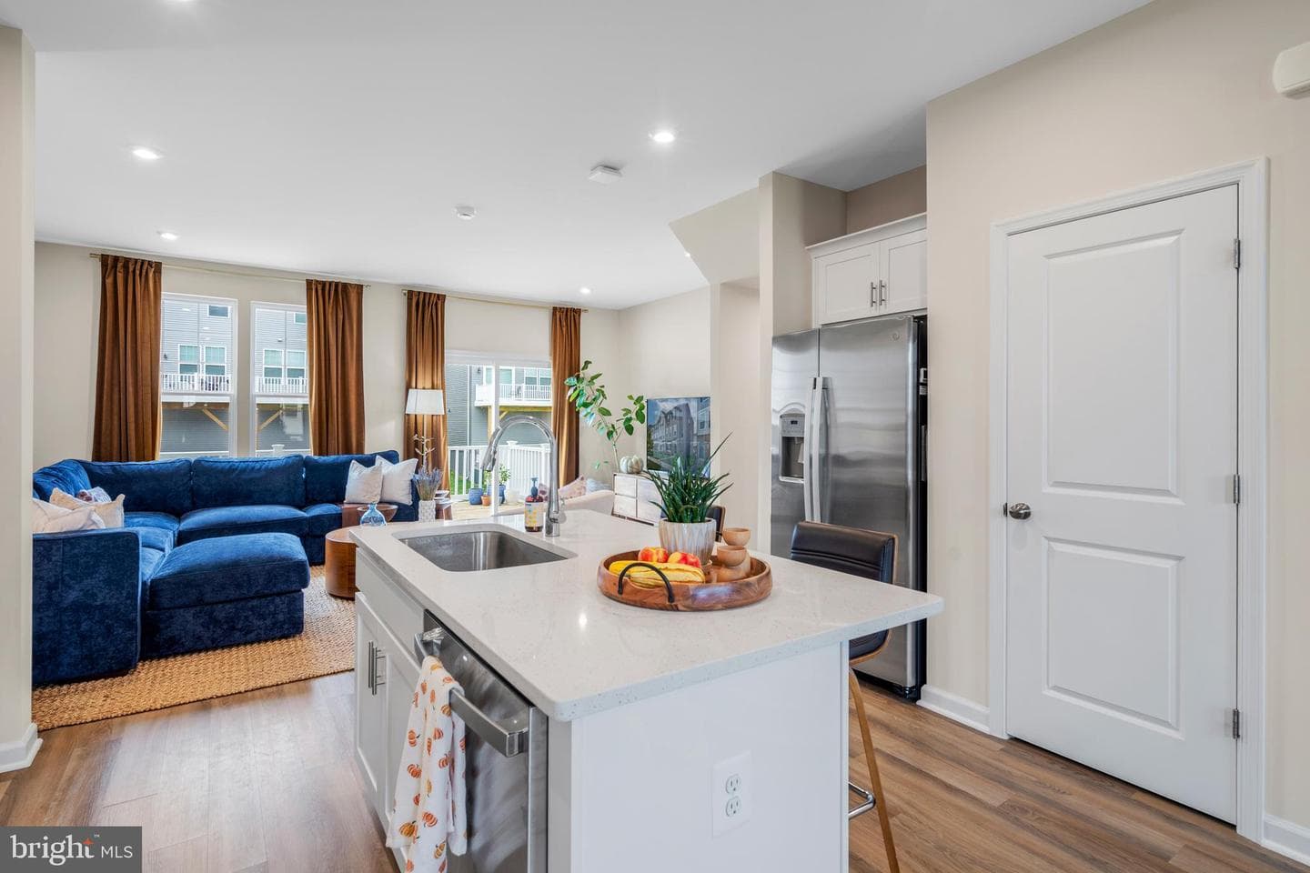 54 Coolidge Avenue photo 8