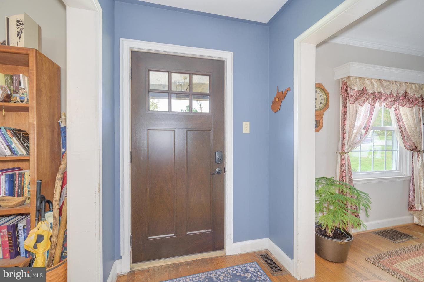 511 South Church Street photo 36