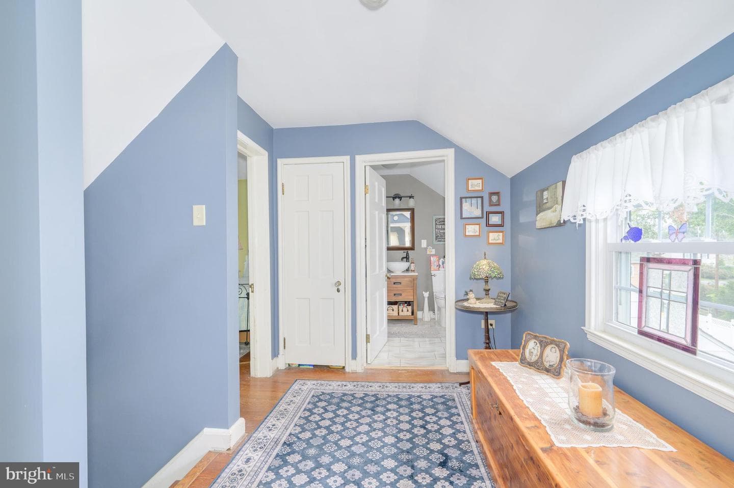 511 South Church Street photo 62