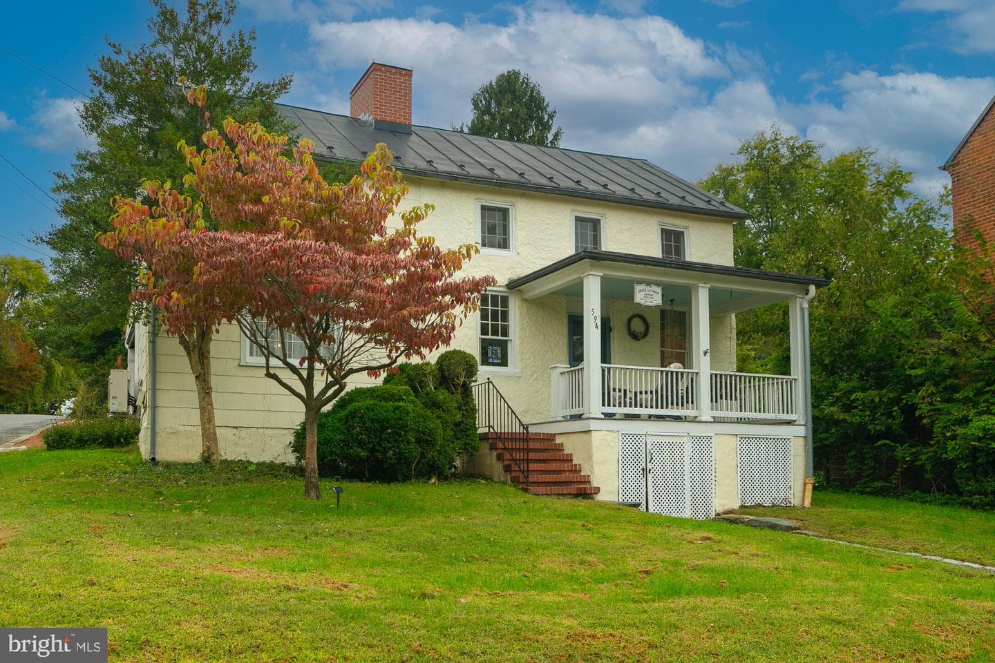 594 W Washington Street