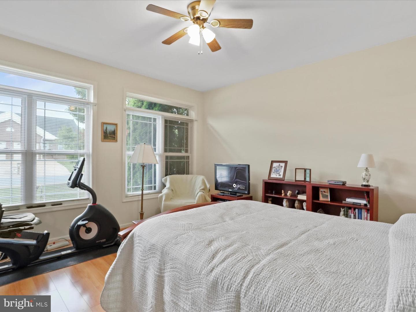 215 Brookline Drive photo 11