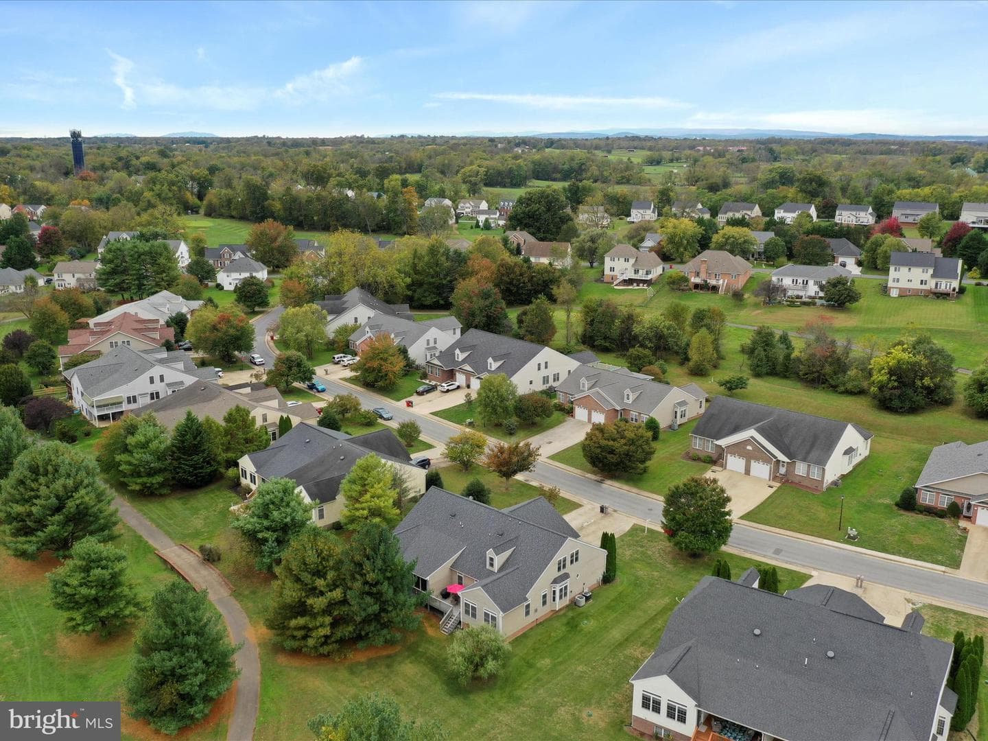 215 Brookline Drive photo 36
