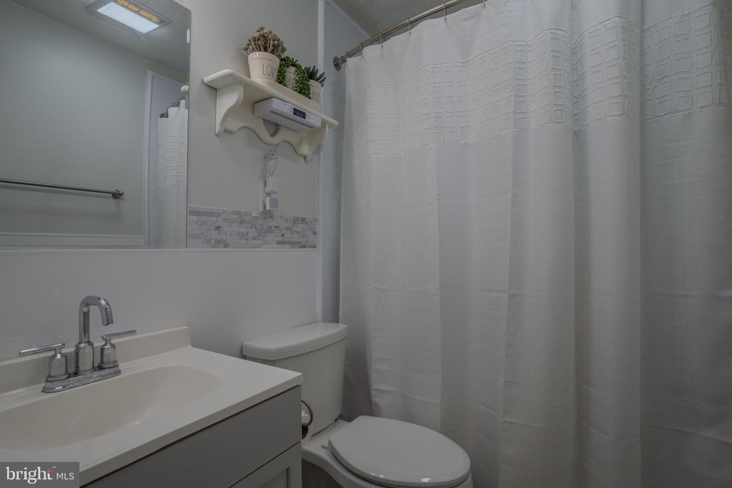 106 S McDonald Street photo 22