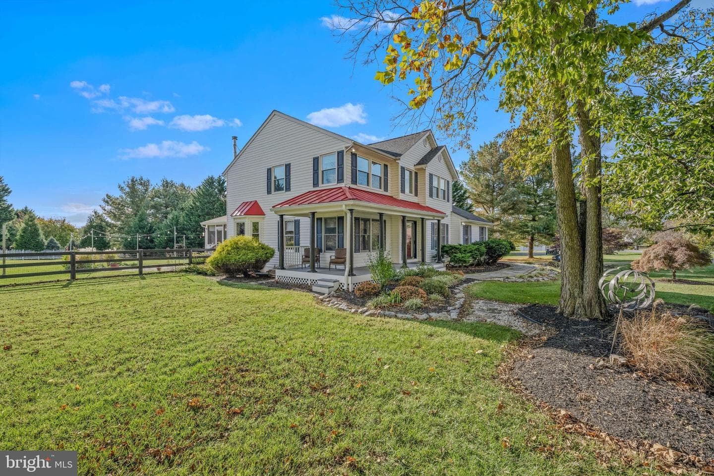 400 Deer Ridge Drive photo 2