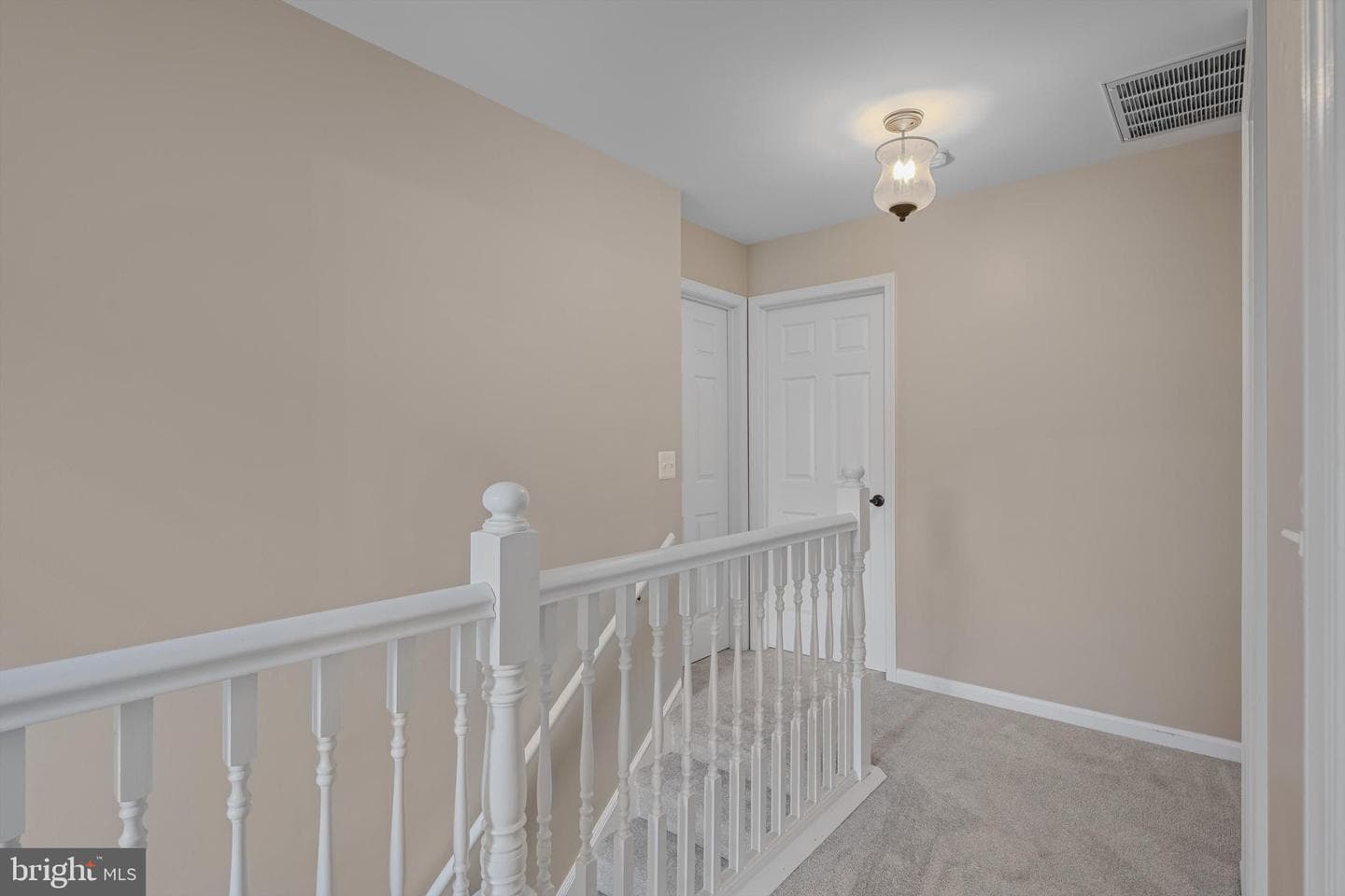 400 Deer Ridge Drive photo 27