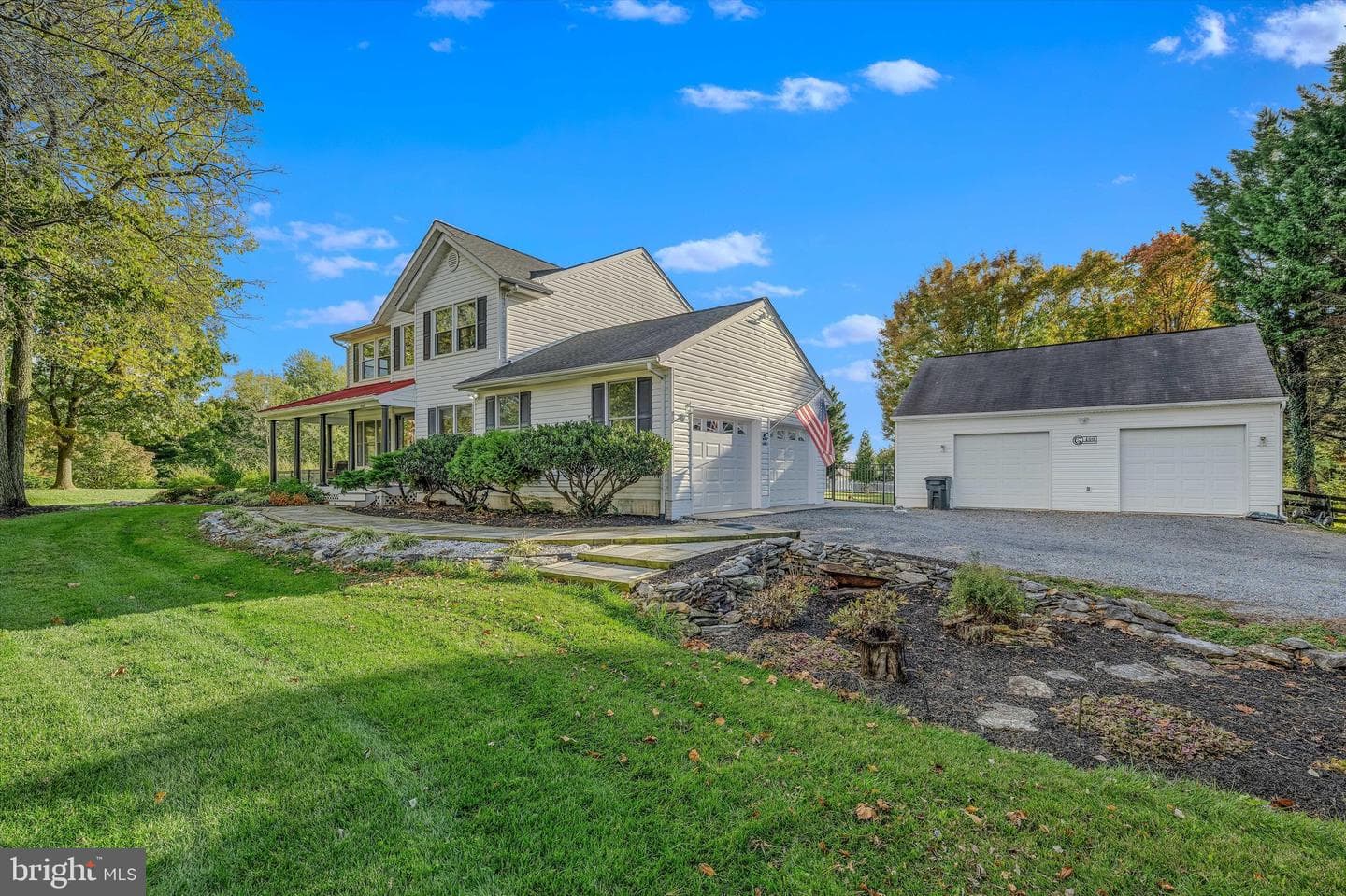 400 Deer Ridge Drive photo 3