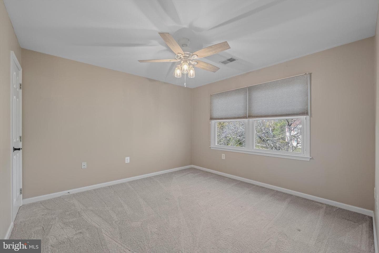 400 Deer Ridge Drive photo 40