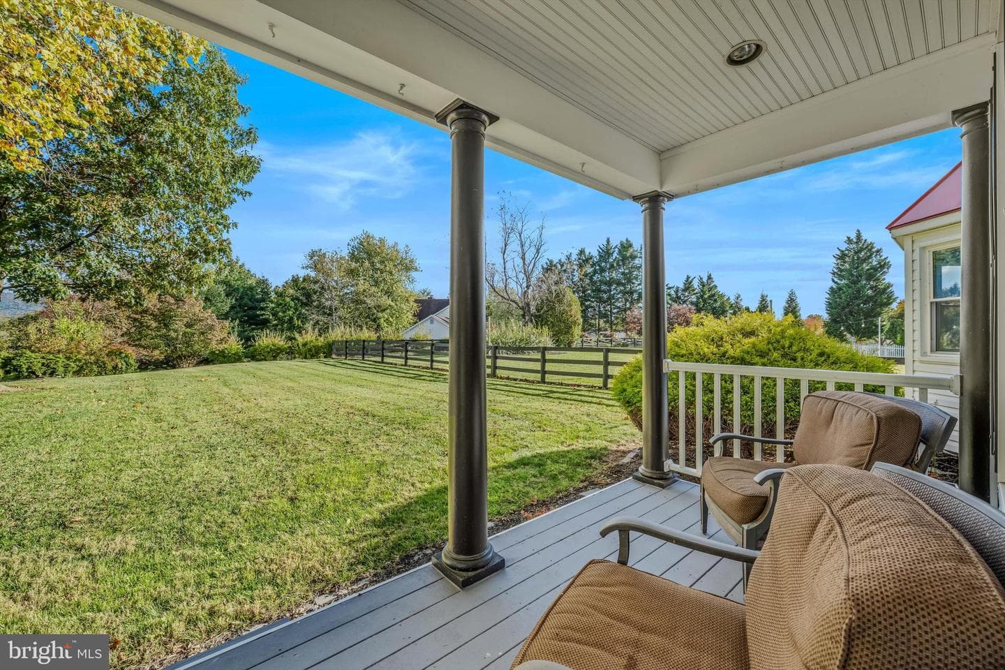 400 Deer Ridge Drive photo 5