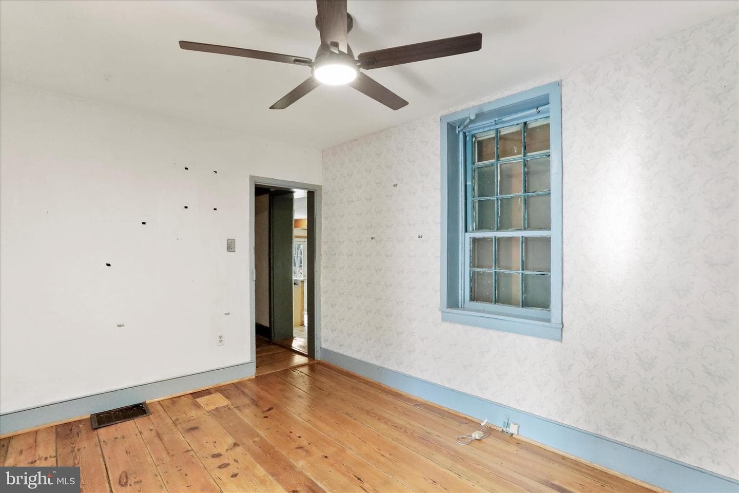 207 W High Street photo 19