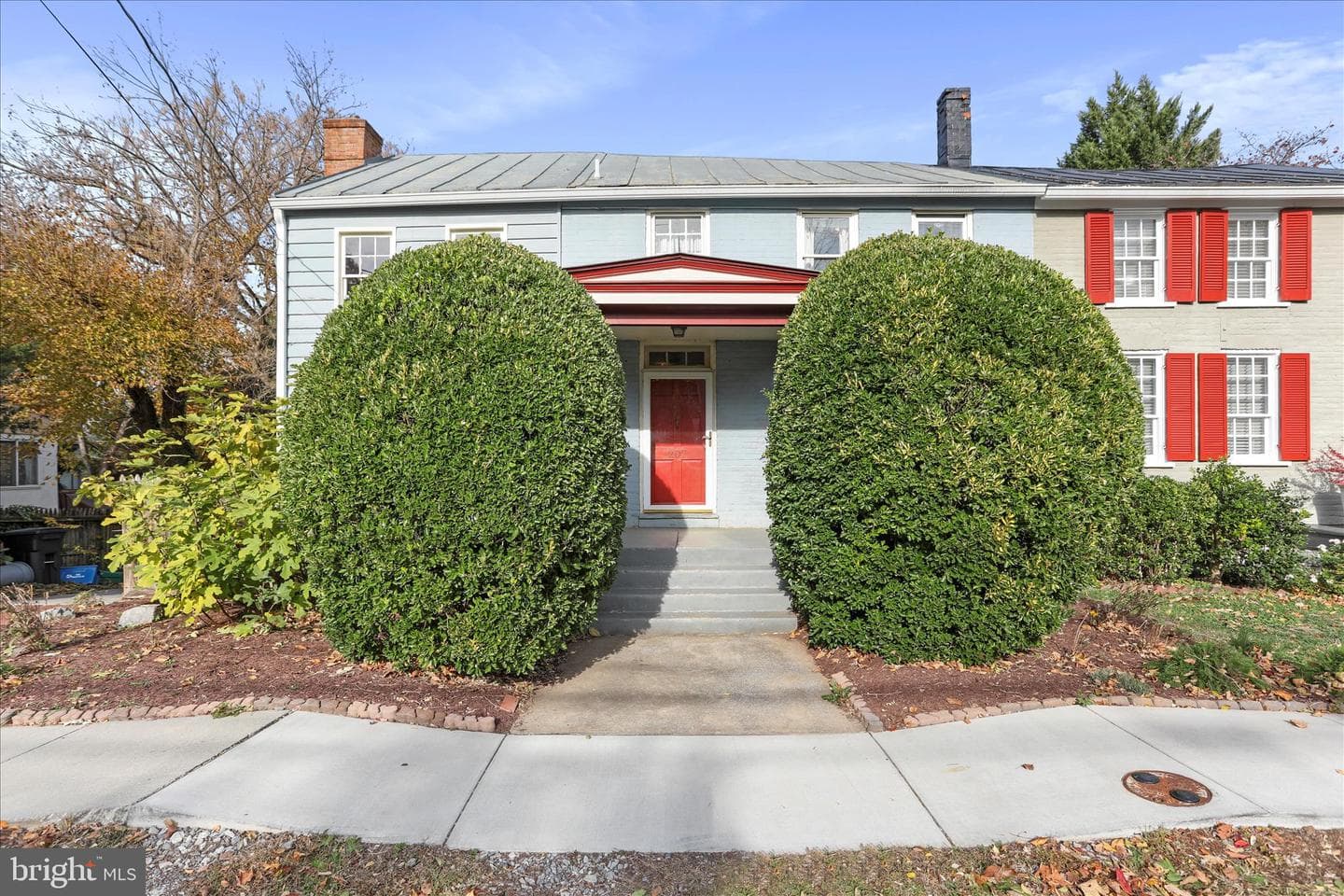 207 W High Street photo 2