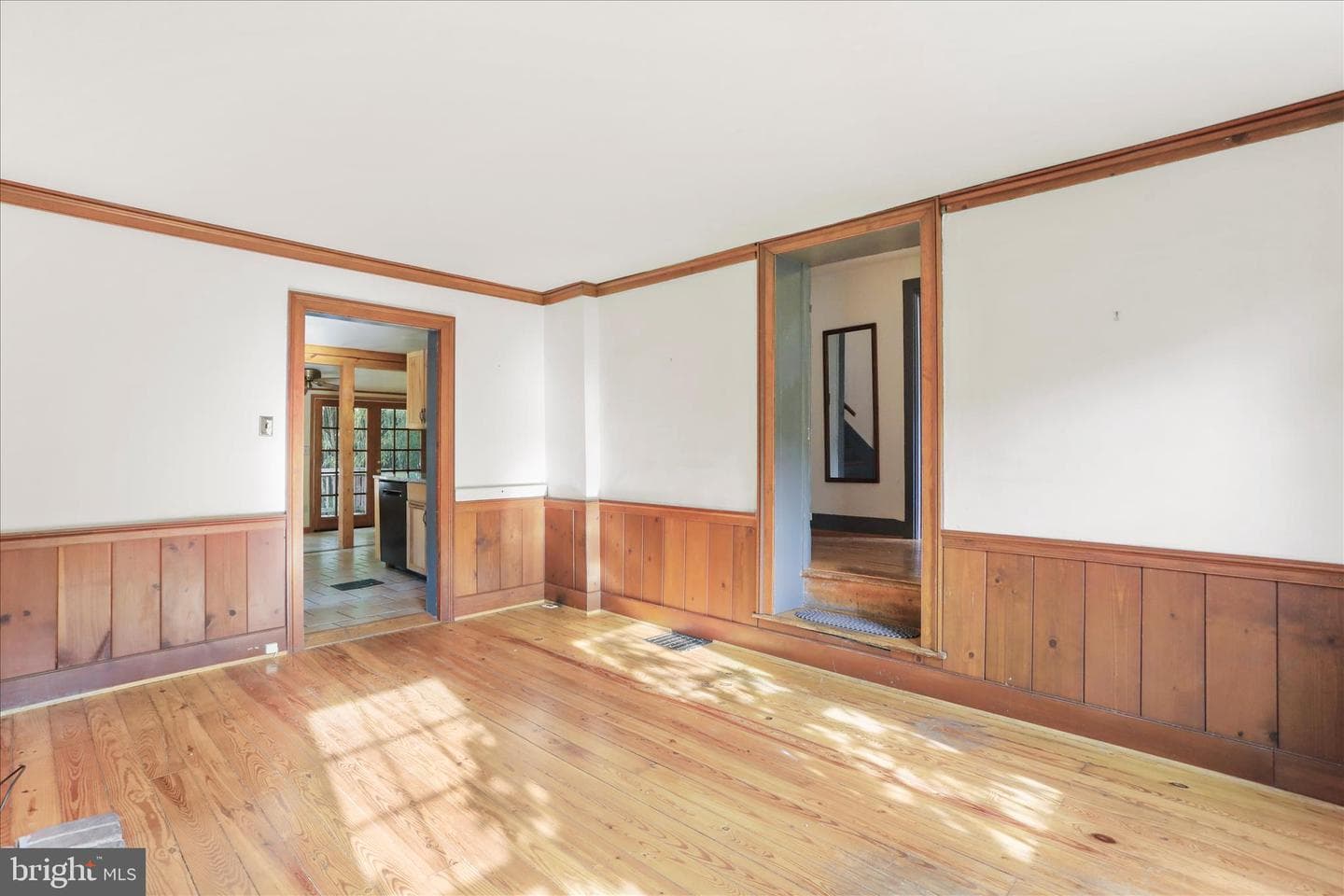 207 W High Street photo 23