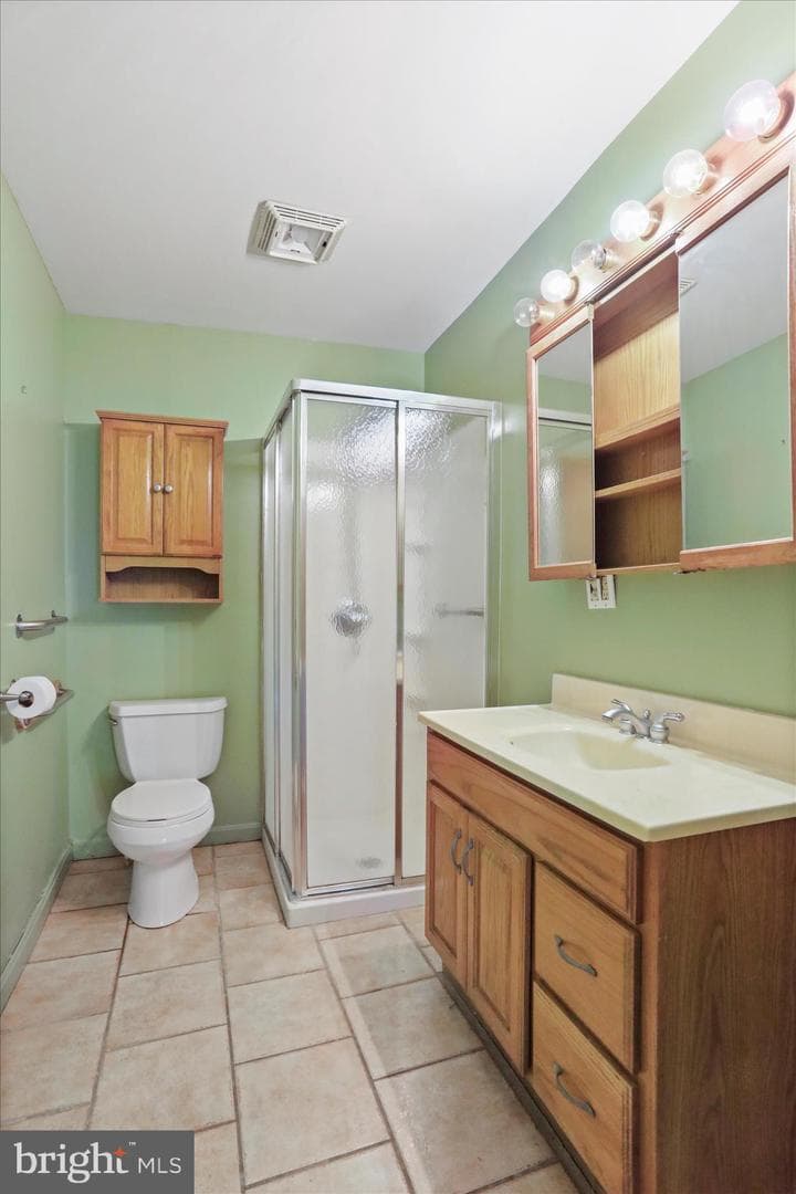 207 W High Street photo 24