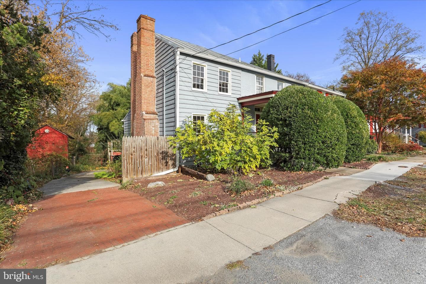 207 W High Street photo 3