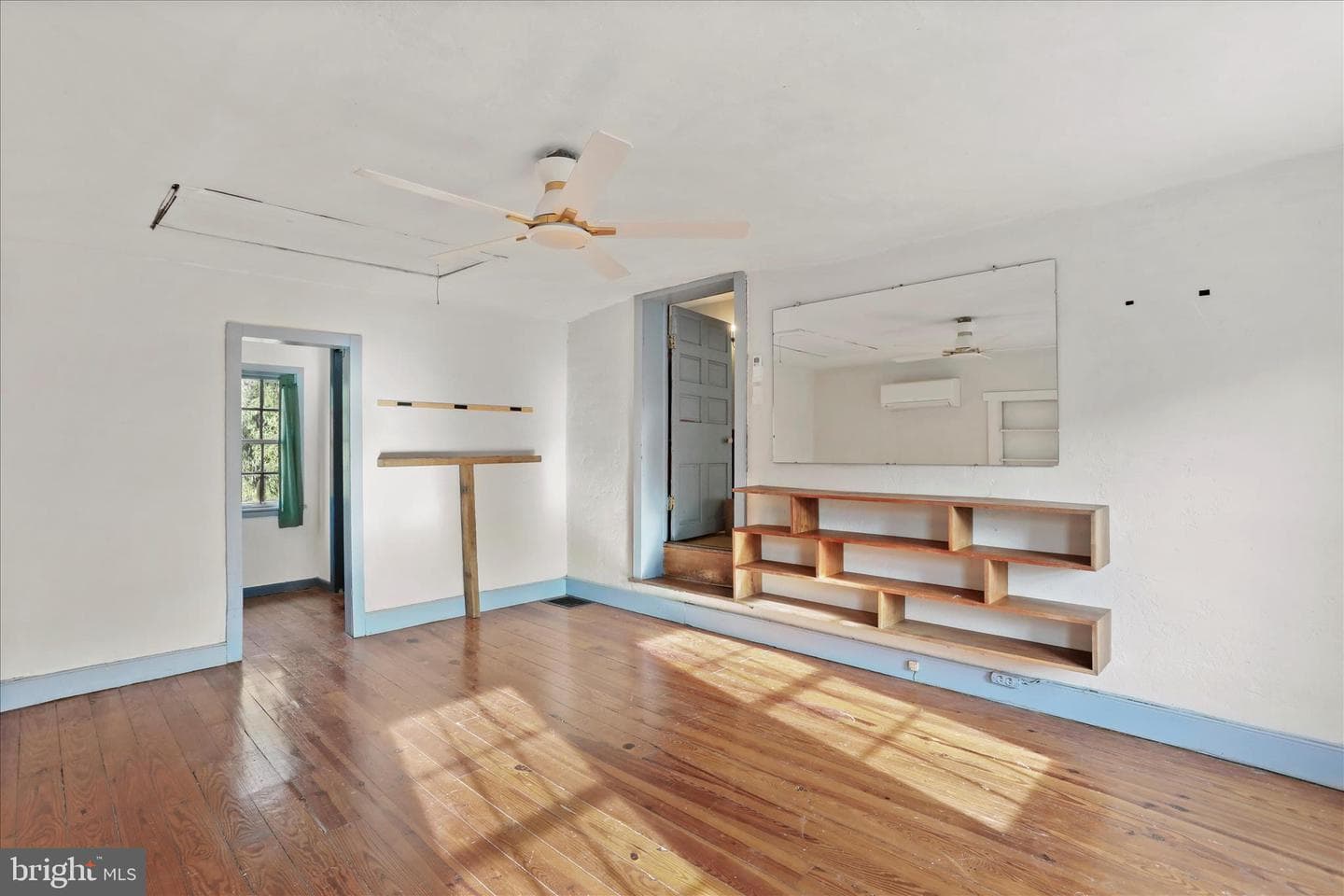 207 W High Street photo 35