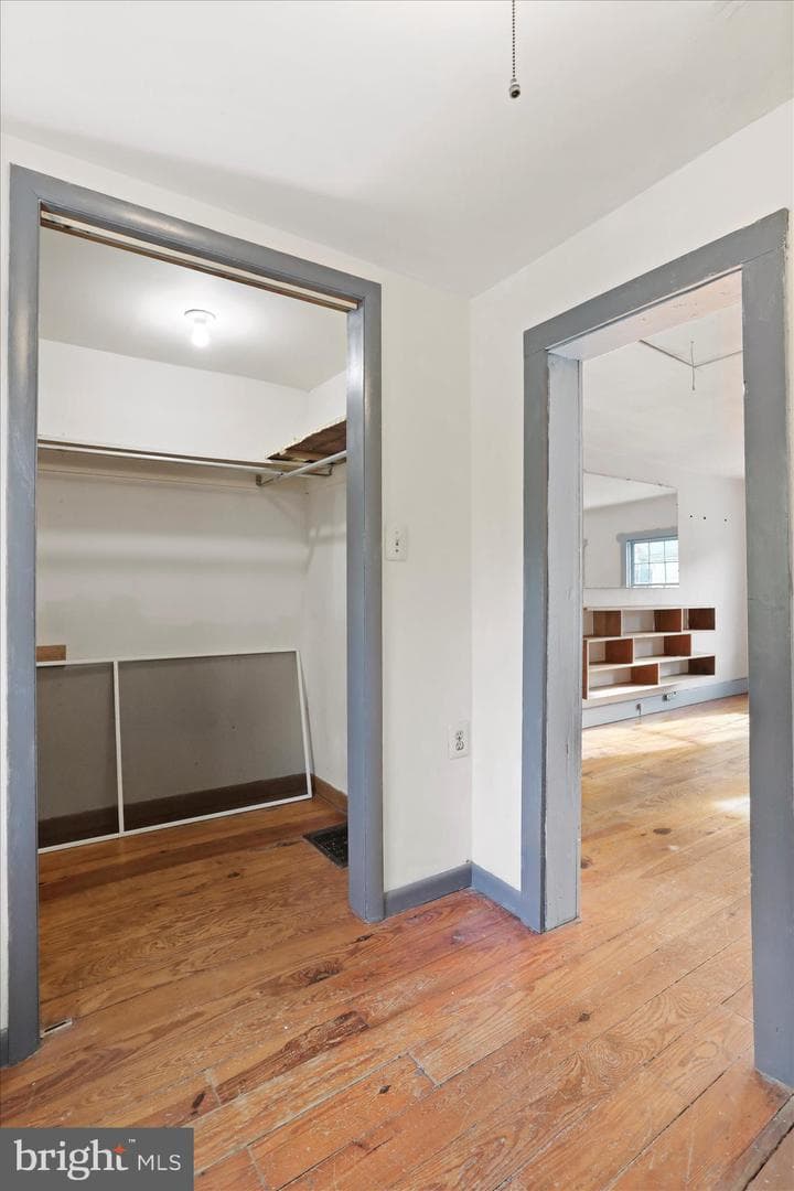207 W High Street photo 38