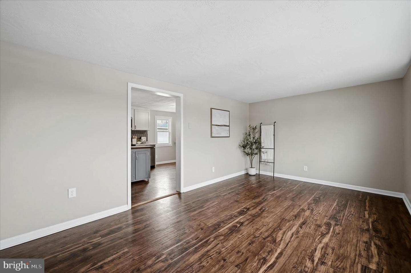337 Cedar Drive photo 6