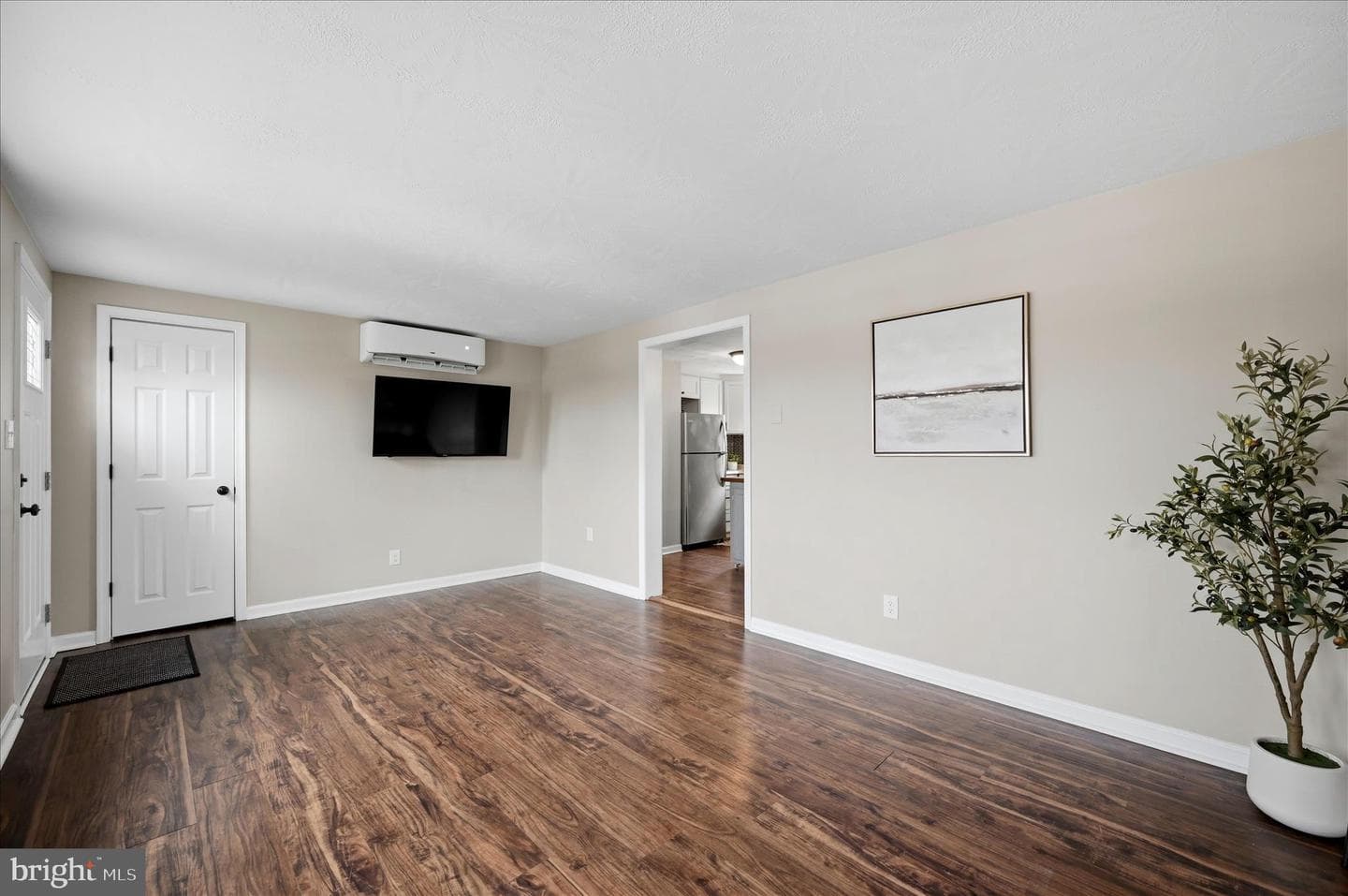 337 Cedar Drive photo 9