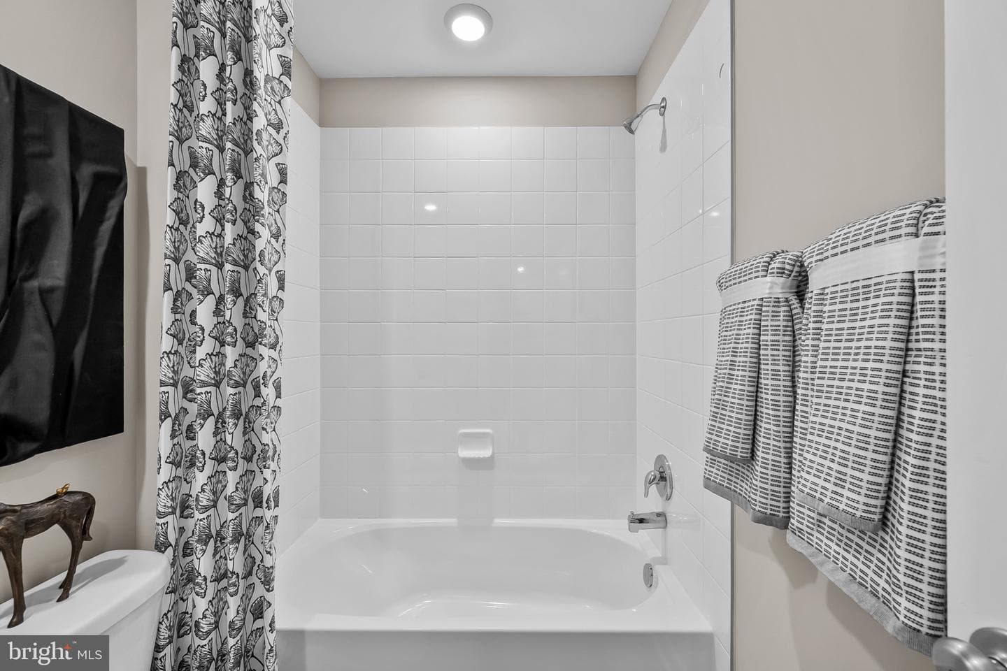 417 Eclipse Street photo 22