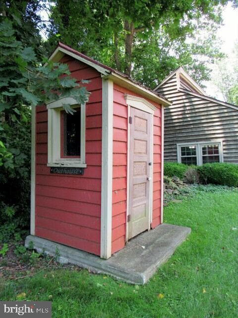 491 Washington St photo 15