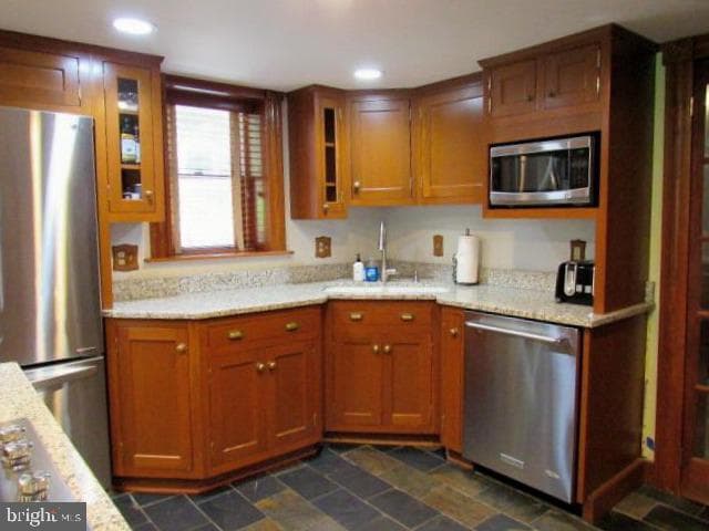 491 Washington St photo 22