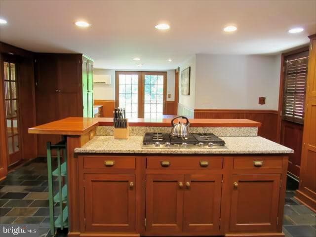 491 Washington St photo 25