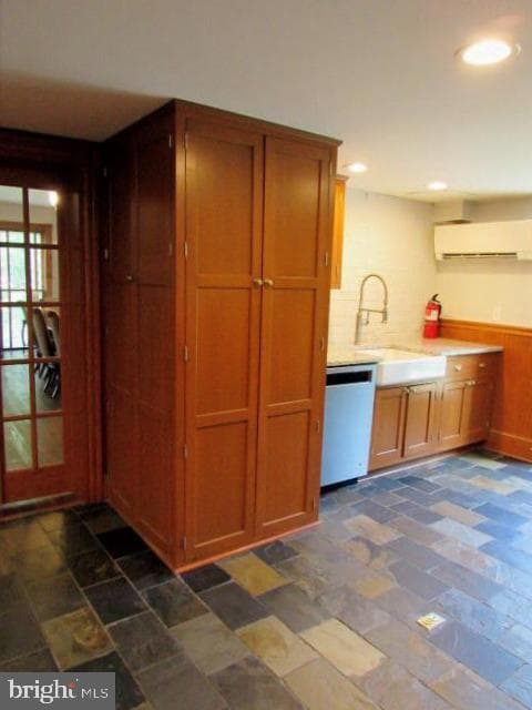 491 Washington St photo 30