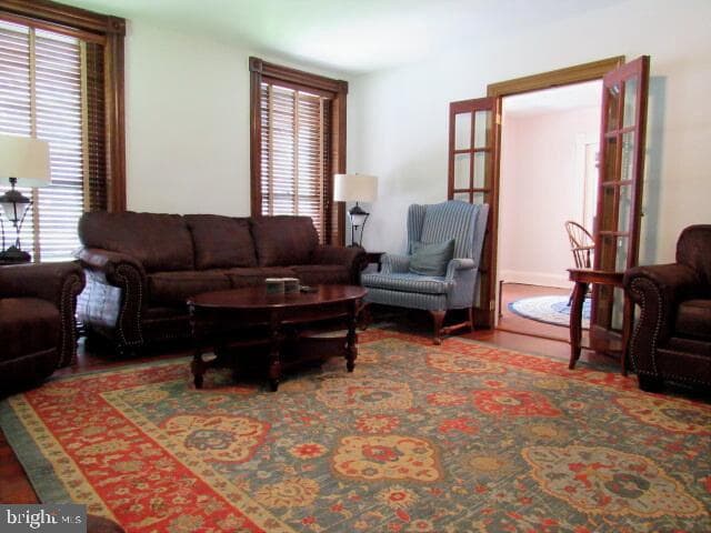 491 Washington St photo 45