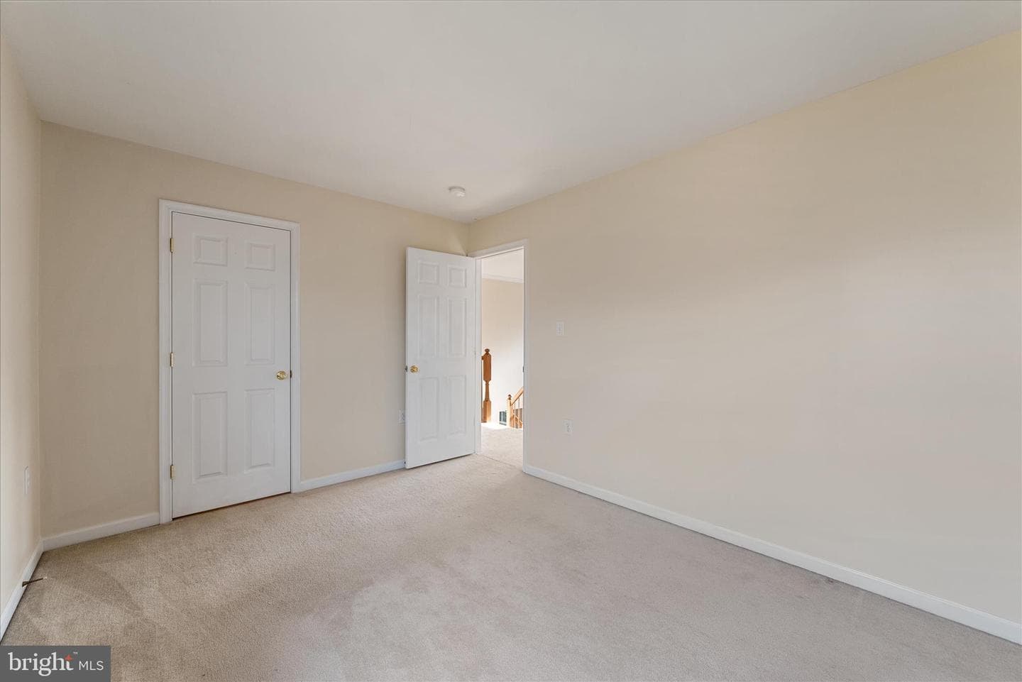 211 Stratus Drive photo 32