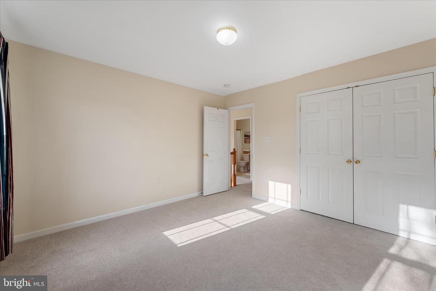 211 Stratus Drive photo 38