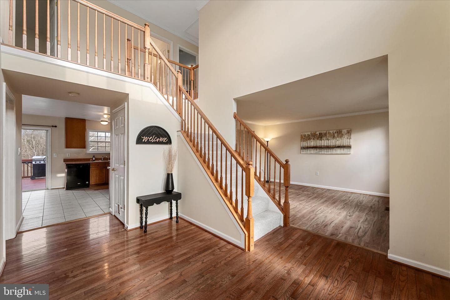 211 Stratus Drive photo 6