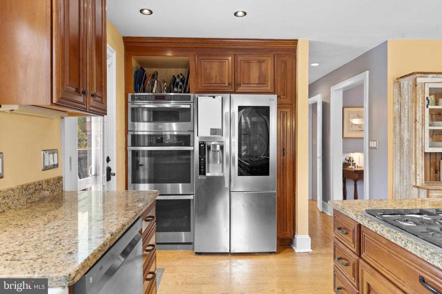 5194 Scrabble Road photo 12