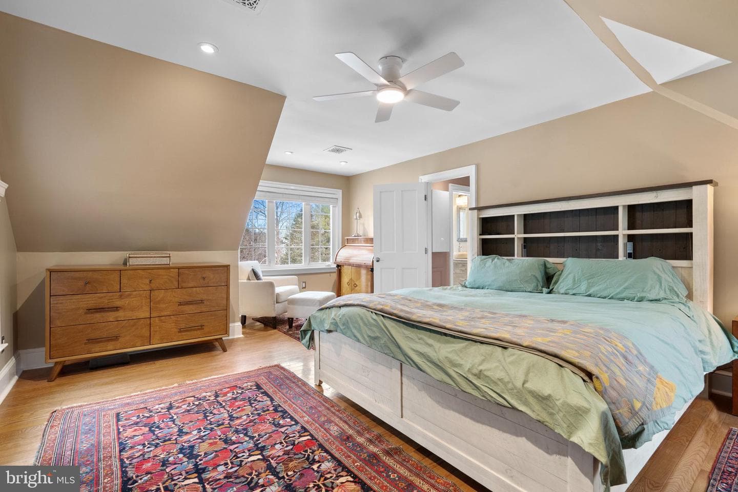 5194 Scrabble Road photo 23