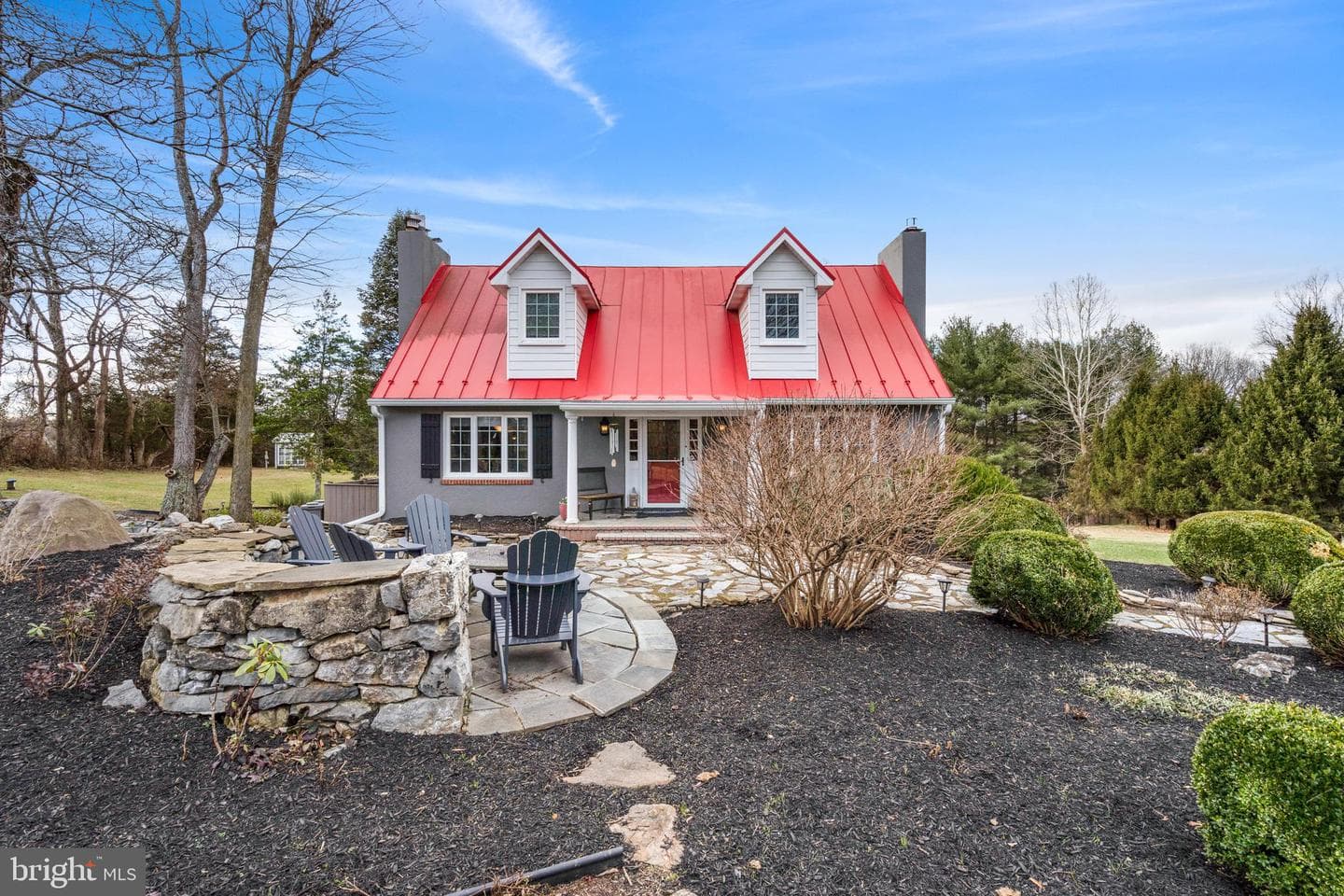 5194 Scrabble Road photo 3