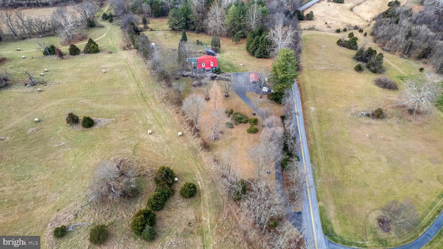 5194 Scrabble Road photo 46