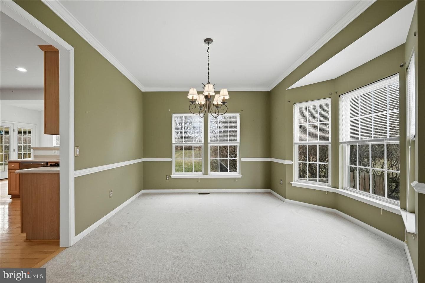 41 Pinehurst Court photo 8