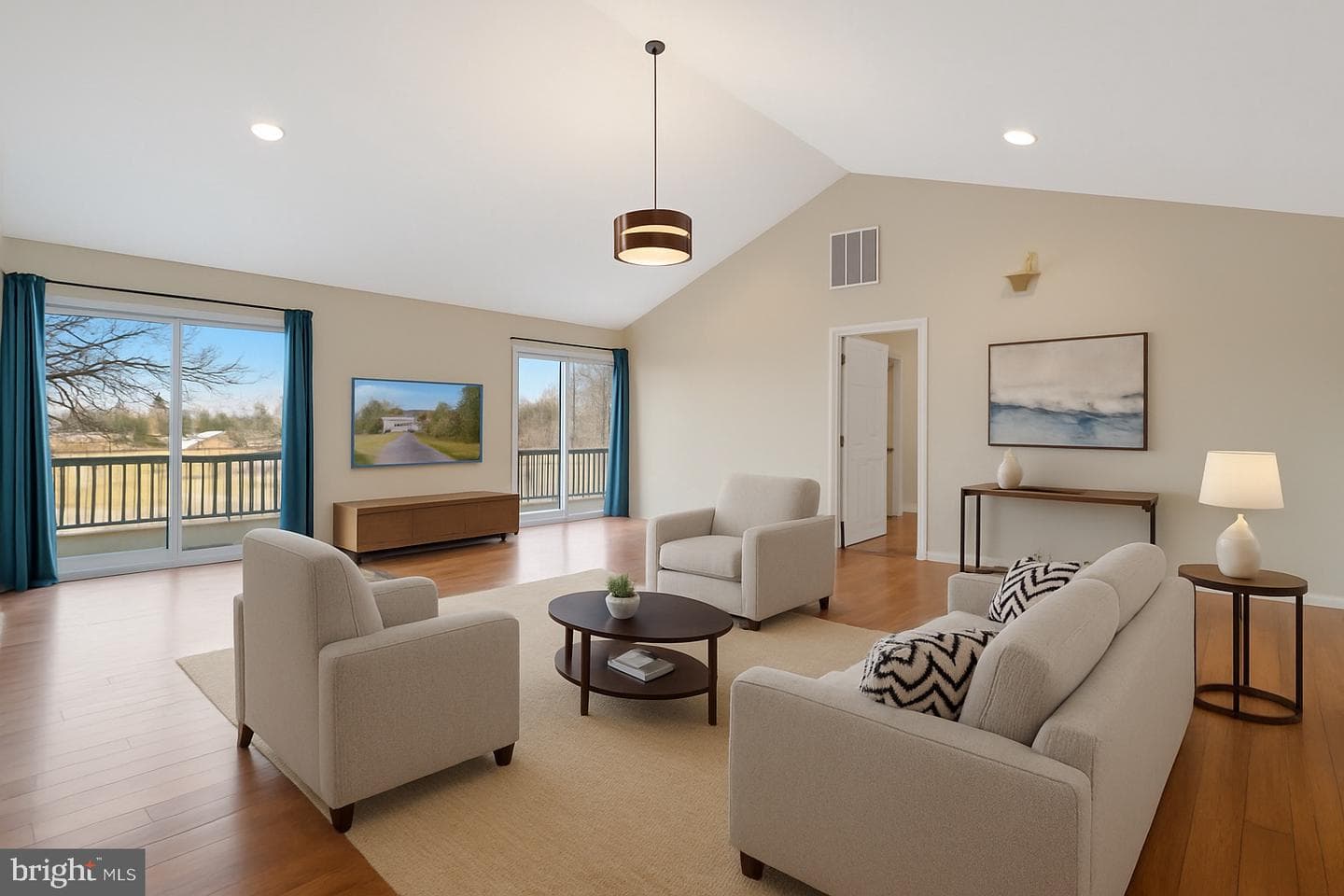 39 Torrey Pines Court photo 3