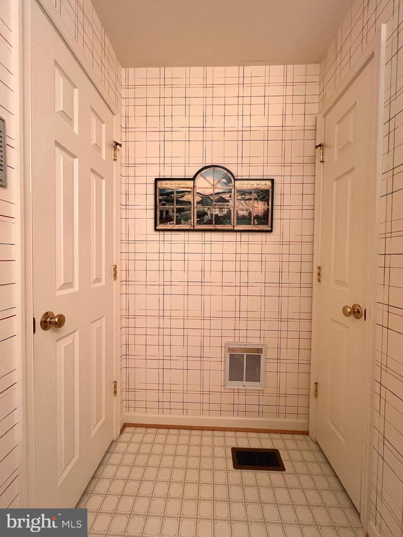 305 Brookline Drive photo 44