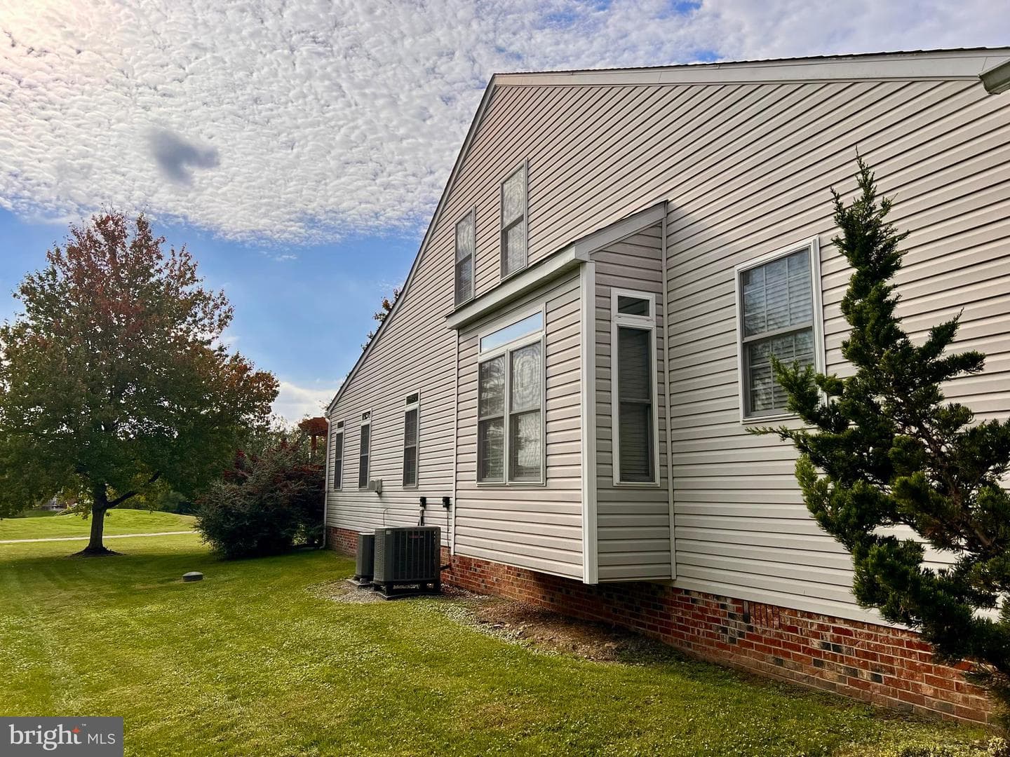 305 Brookline Drive photo 51