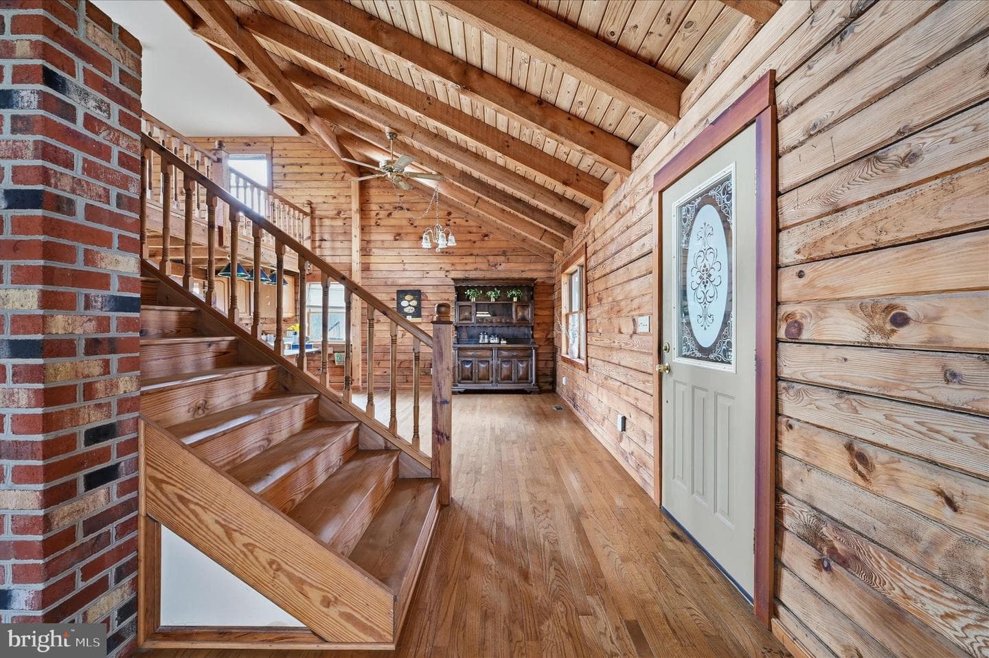 2048 Hinton Road photo 5