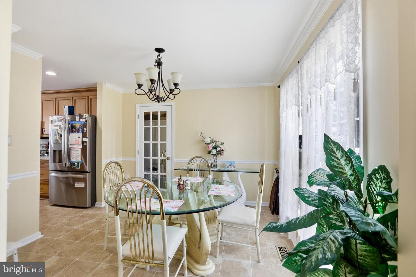 145 Maplewood Court photo 6