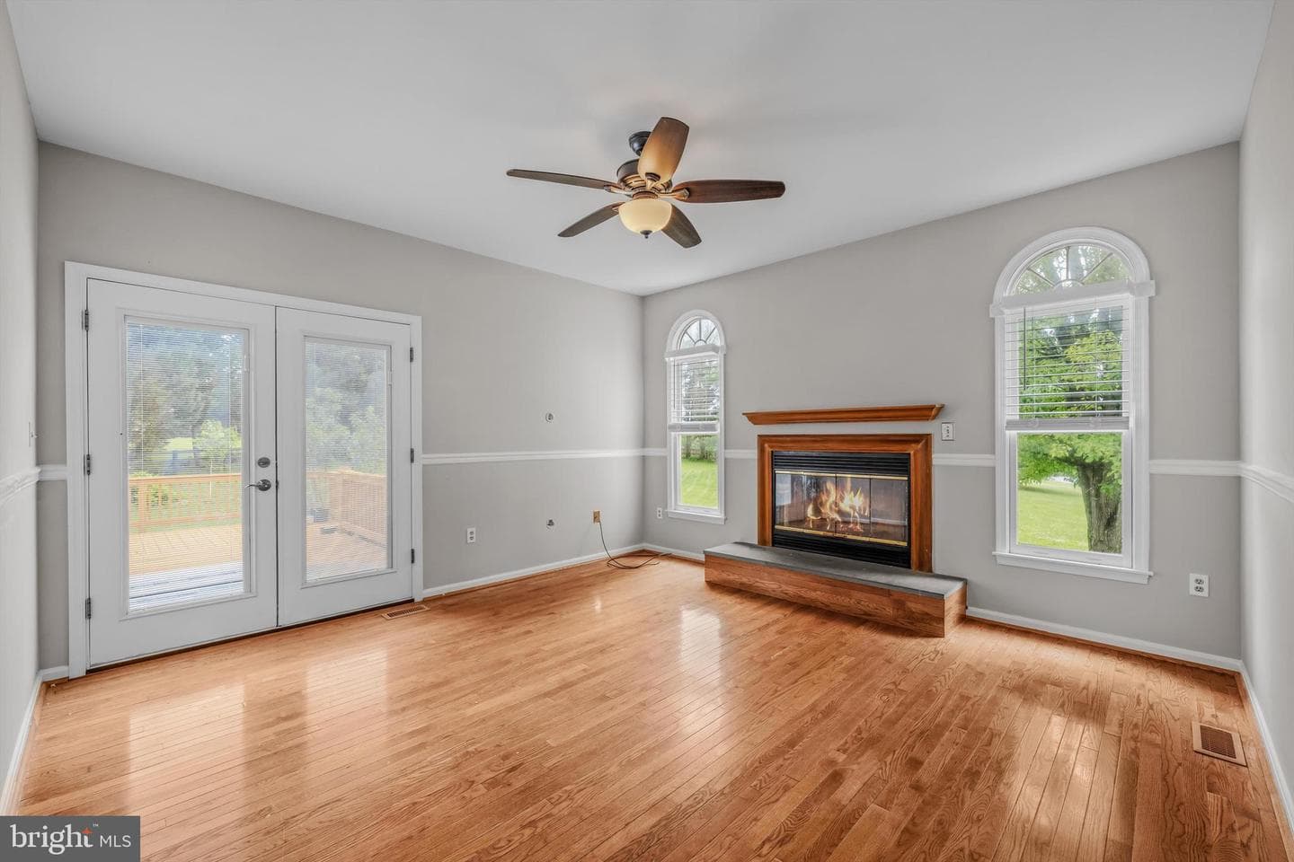 346 Deer Ridge Drive photo 10