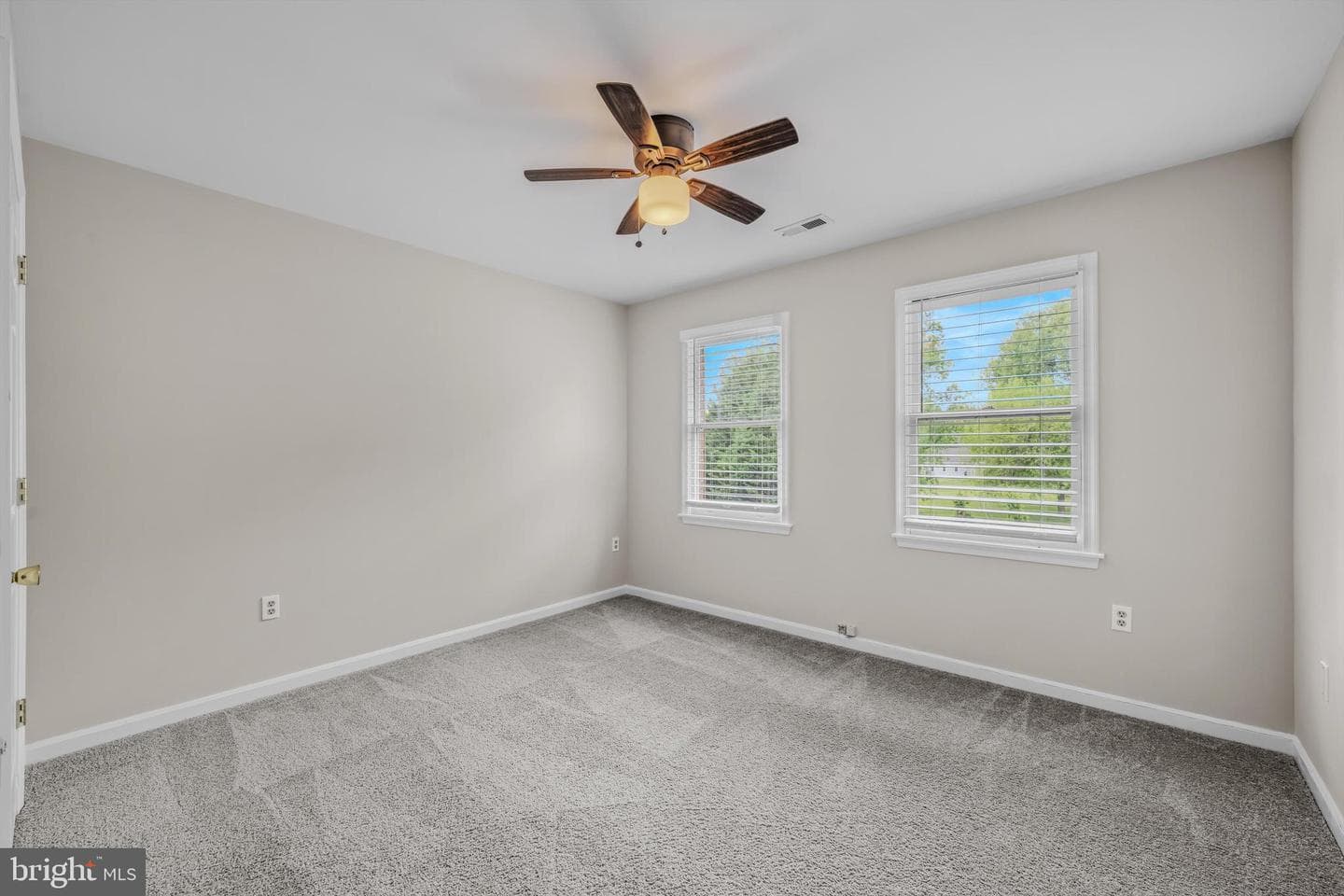 346 Deer Ridge Drive photo 26