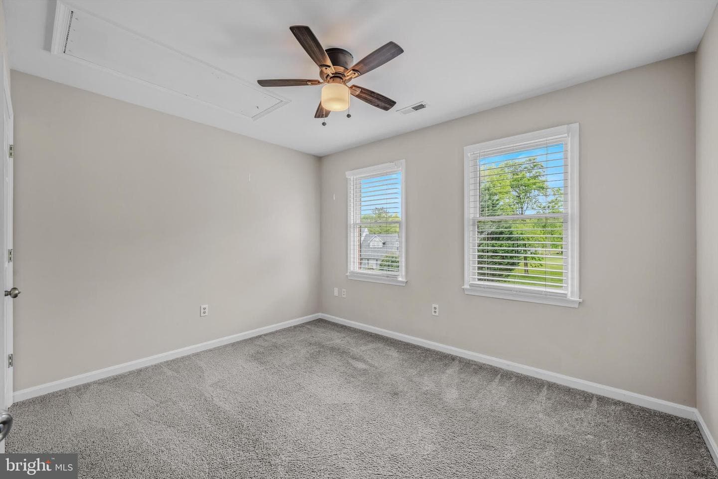 346 Deer Ridge Drive photo 28