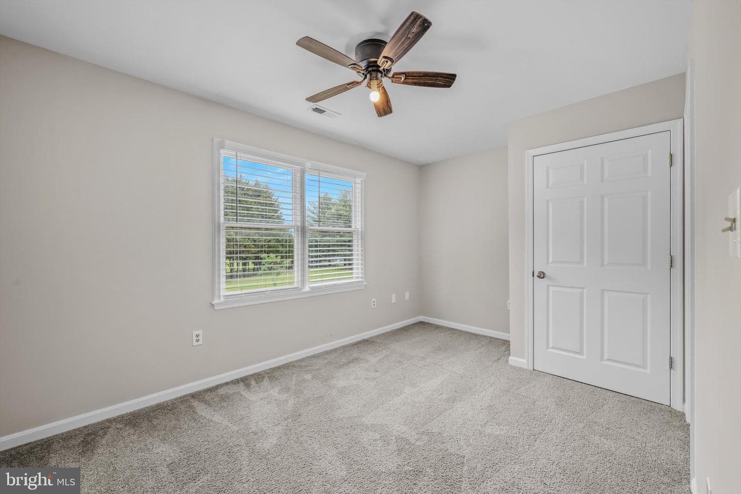 346 Deer Ridge Drive photo 30