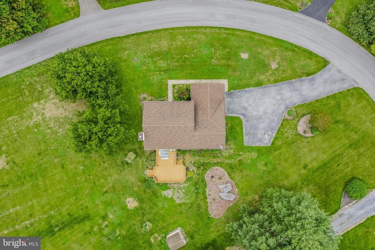 346 Deer Ridge Drive photo 53