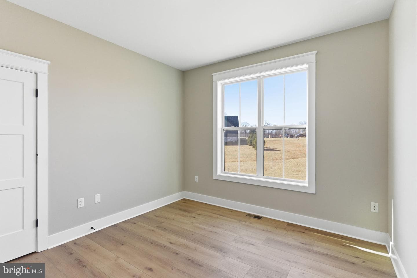 121 Oxbow Court photo 31