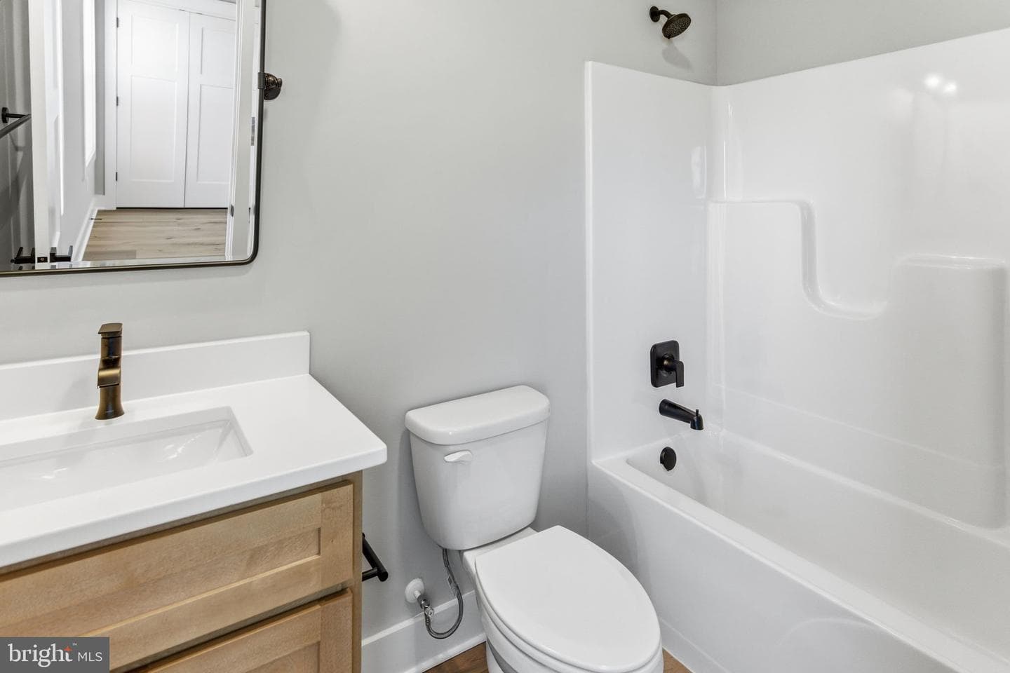 121 Oxbow Court photo 39