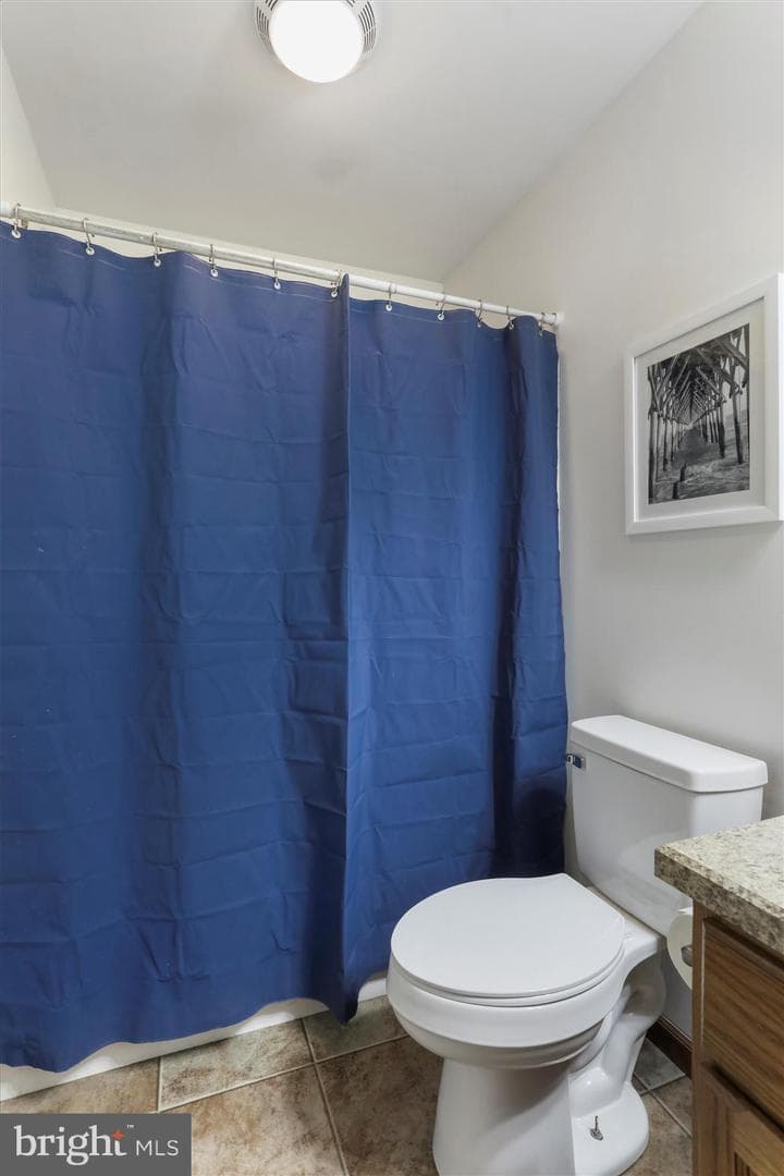 135 Carter Avenue photo 30
