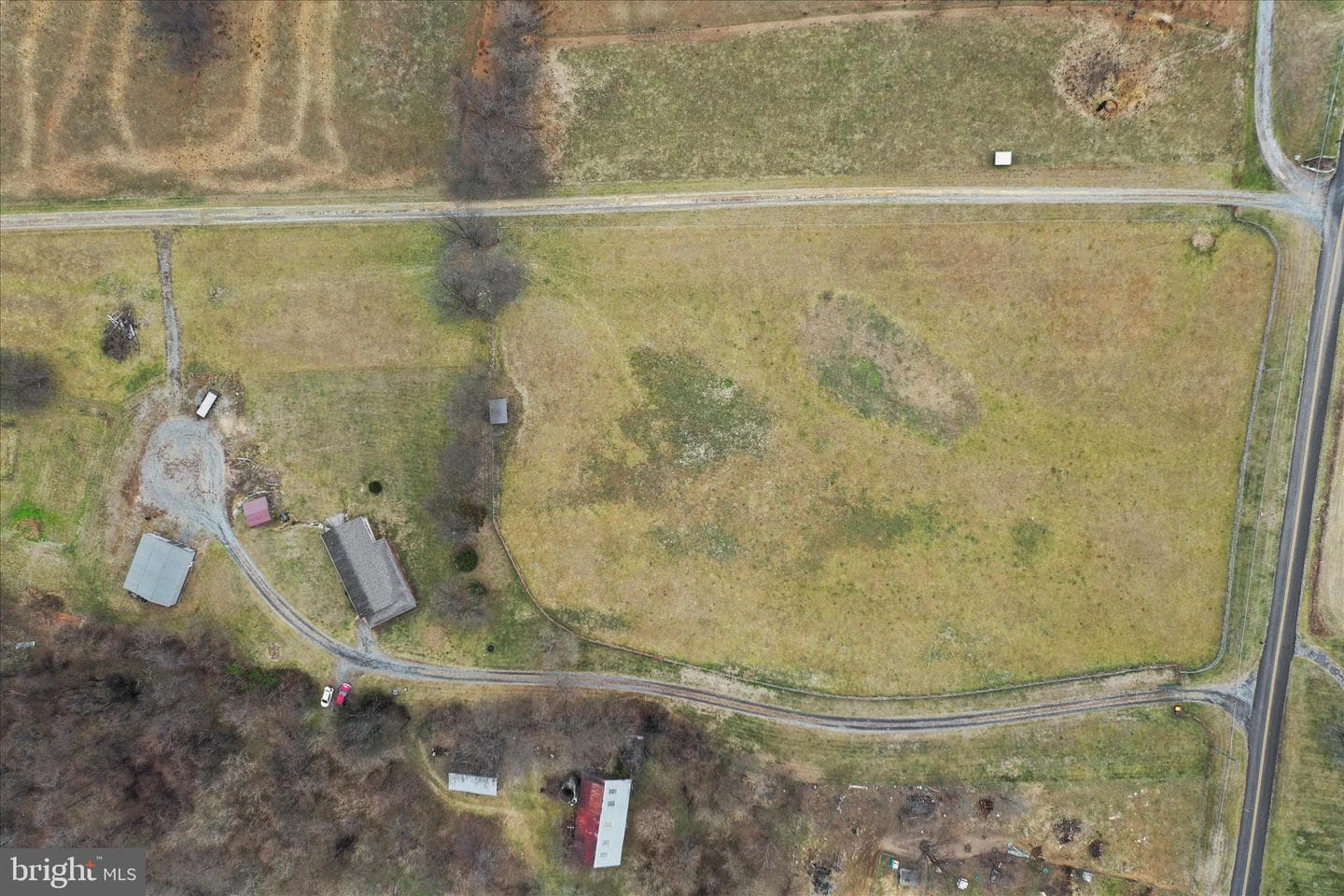 135 Carter Avenue photo 51