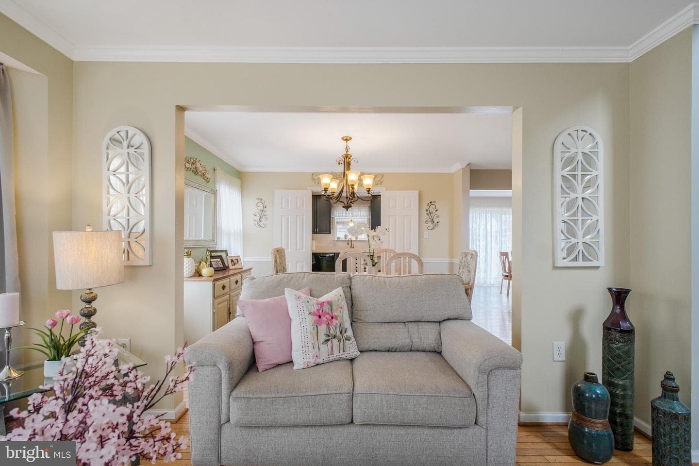 108 Estate Lane photo 6